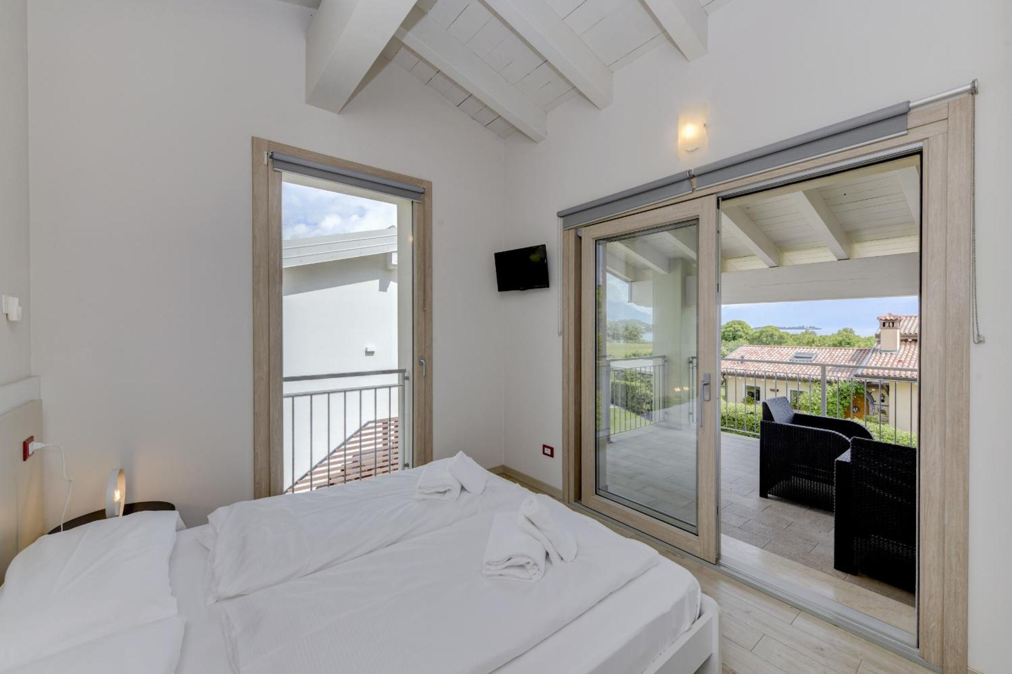 Gardaliva 2 Villa Manerba del Garda Exterior photo